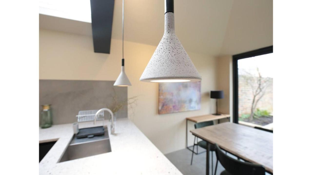 Pass The Keys Stunning, Brand New 3Br Home - Central Oxford Exterior photo