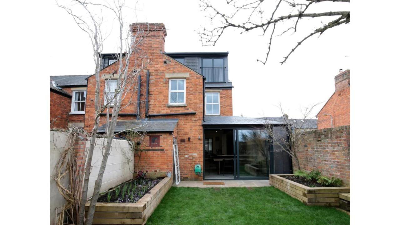 Pass The Keys Stunning, Brand New 3Br Home - Central Oxford Exterior photo